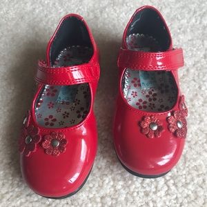 Adorable Red Patent Leather Toddler Girls Shoes